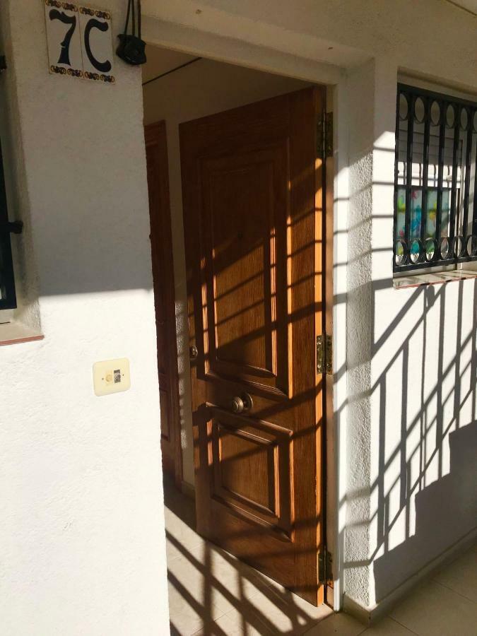 Apartamento Orly Centro Бенидорм Екстериор снимка